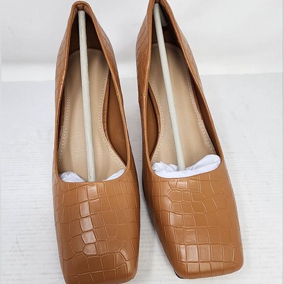 New Brown Tan Pumps Heels Block Heel 725  Office Work Interview Size 7 - Picture 3 of 8
